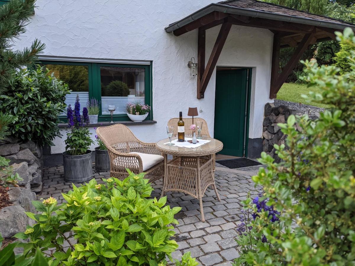 Ferienwohnung Am Waldweg Kaisersesch エクステリア 写真